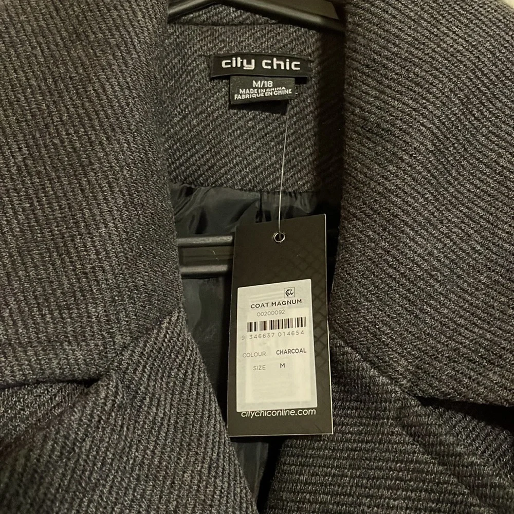 City Chic belted trench coat M/18 NWT - Picture 3 of 4